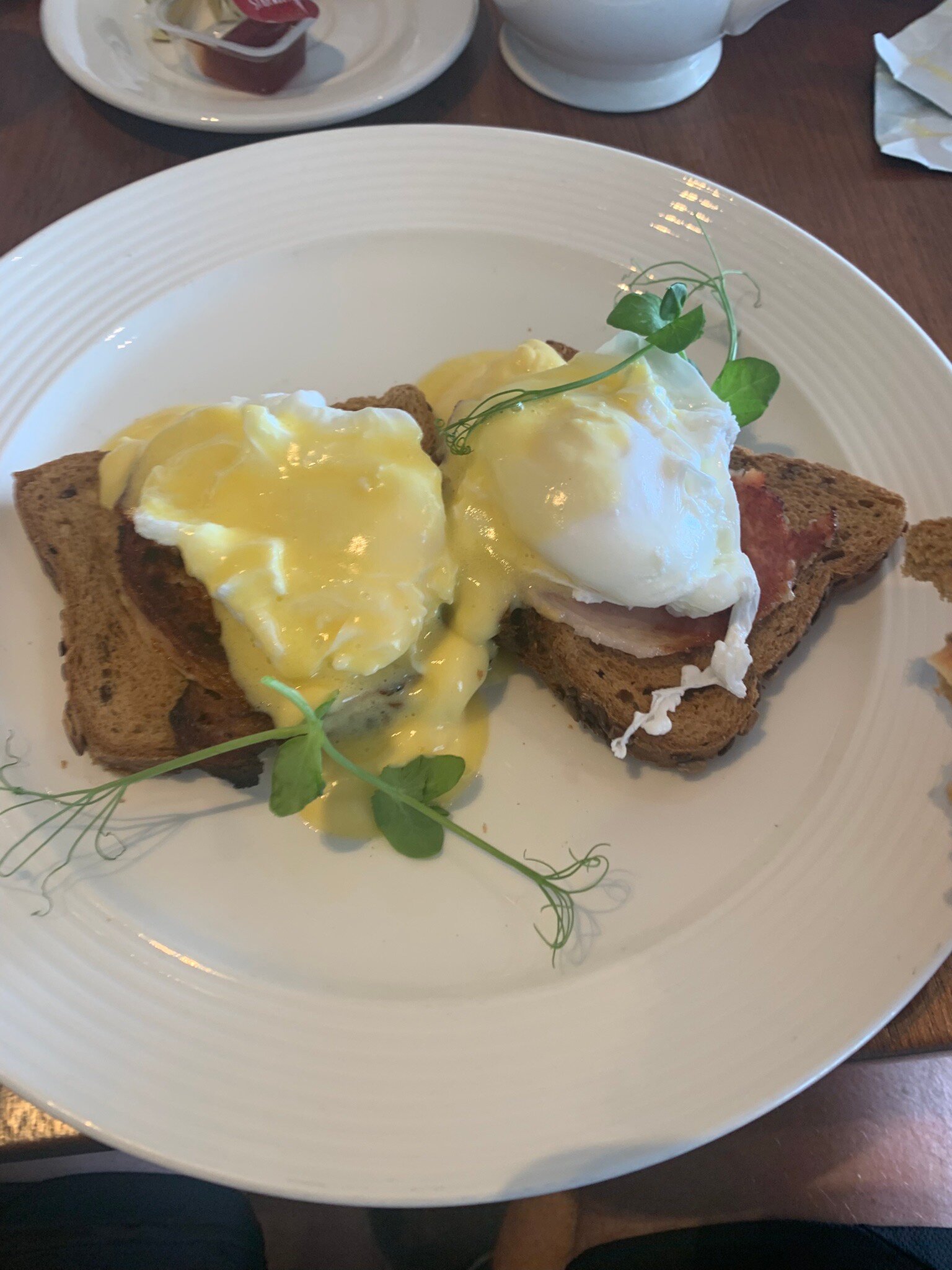 The Strand Inn-官方