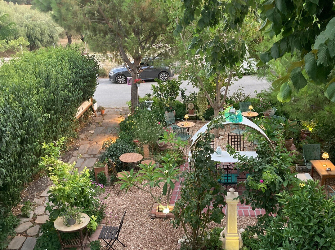 Iera Odos Art Cafe-Bar-Pythagorion必去景点