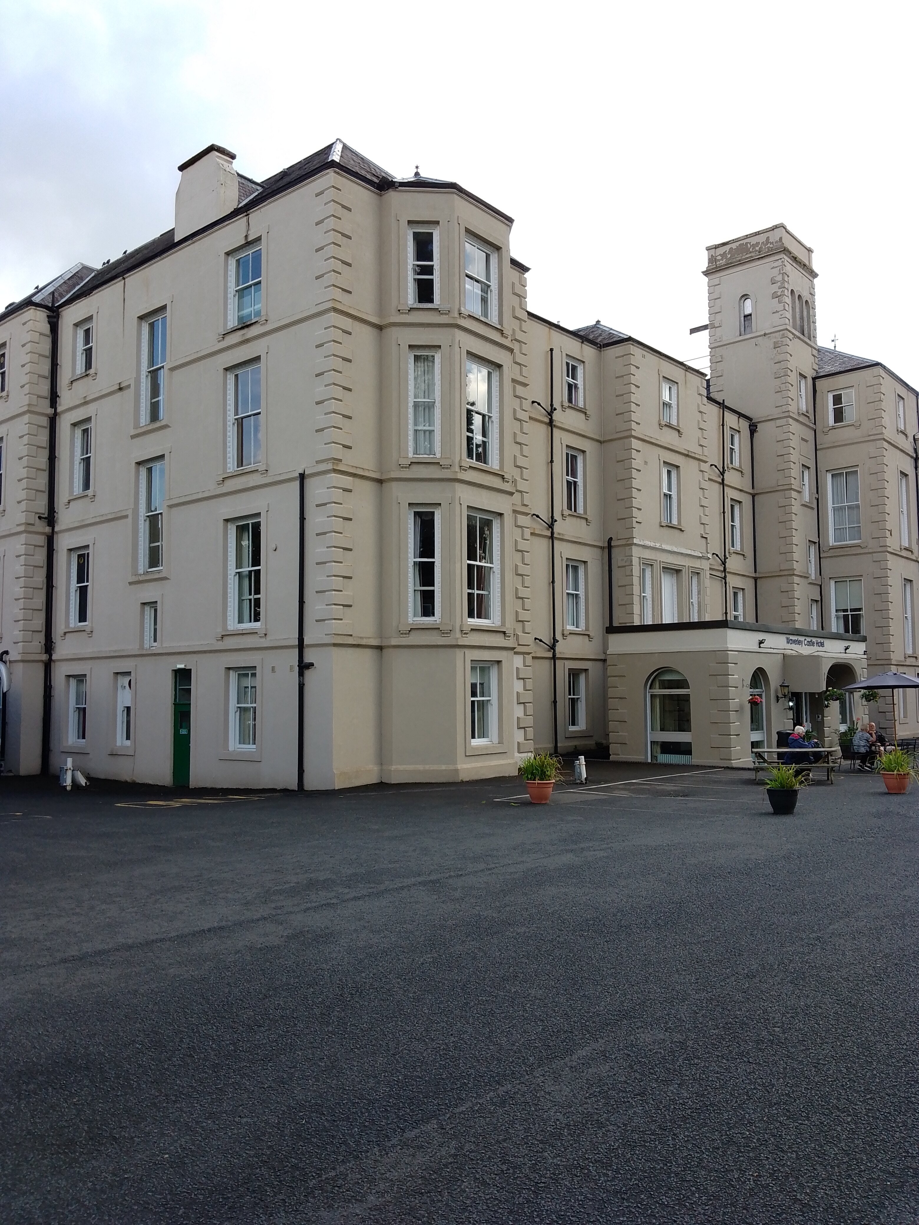 Waverley Castle Hotel-浴室