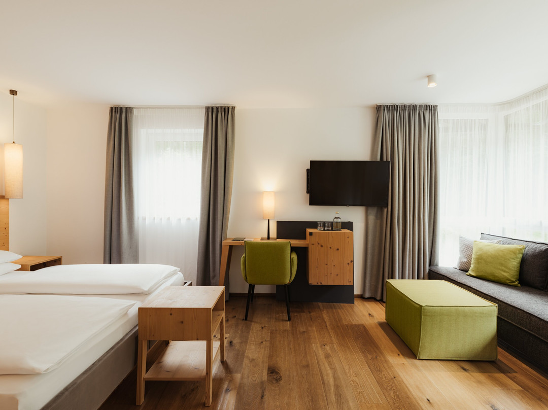 Waldrast - Forestside Living主图