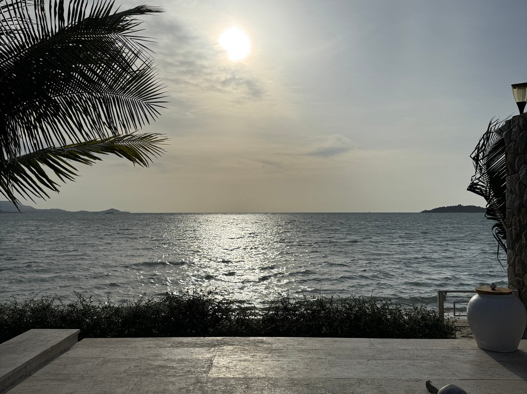 Skye Beach Hotel主图