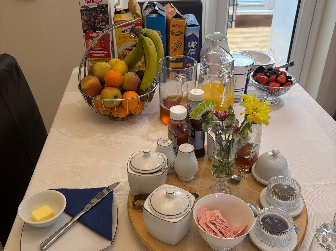 Chestnut Tree House主图