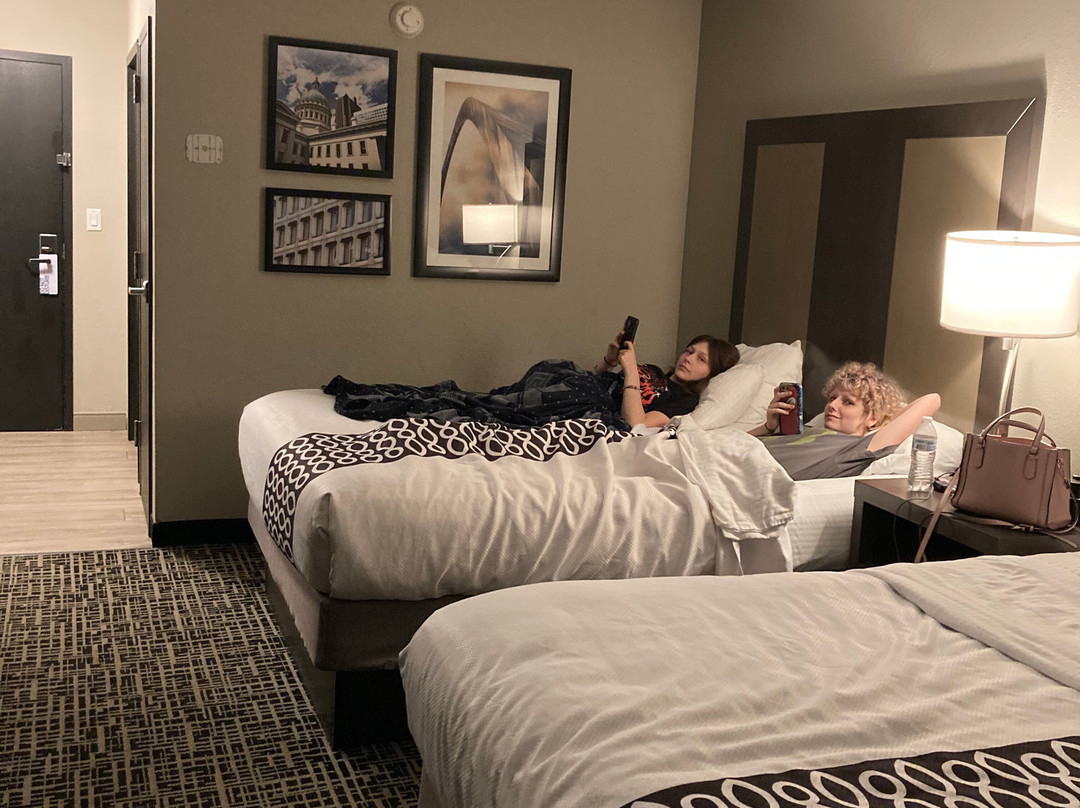 La Quinta Inn & Suites by Wyndham St Louis Route 66主图