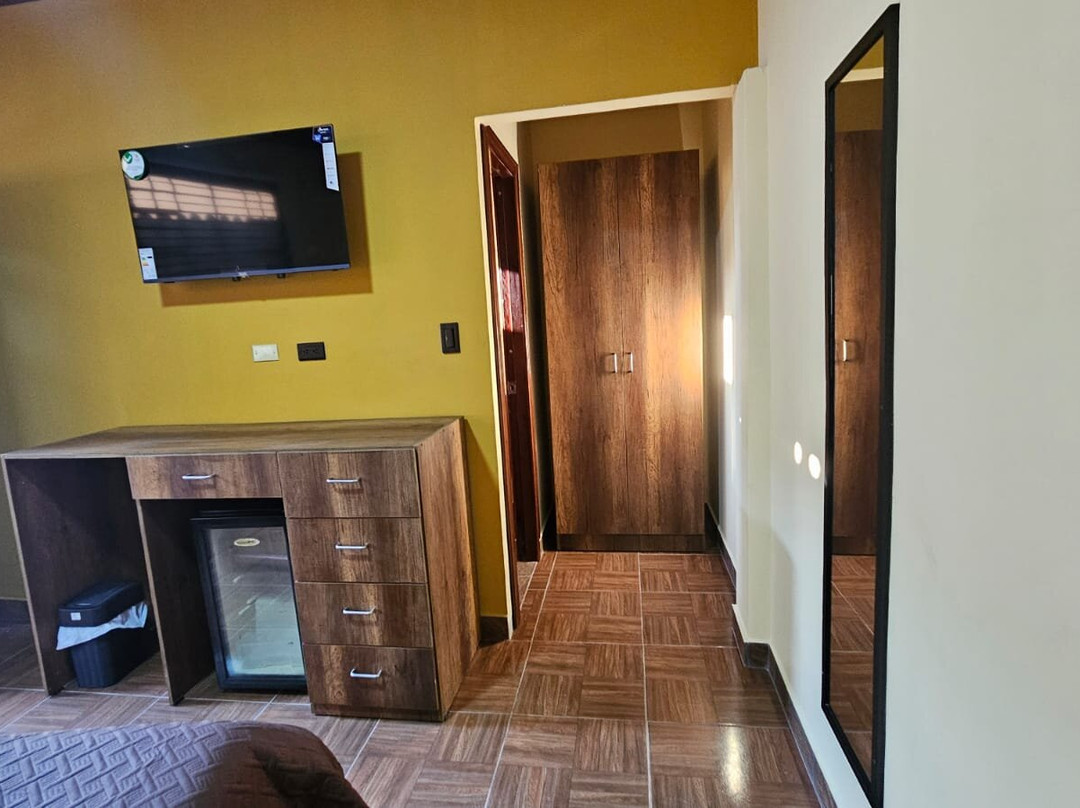 Salamandra's Suites & Hotel主图