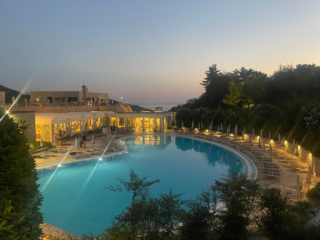 里托黎戴加尔达酒店主图