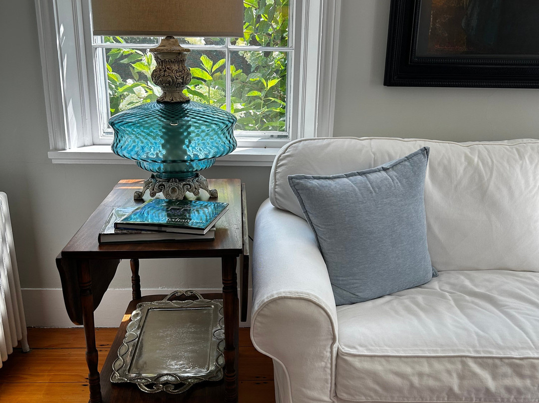 The Village Inn Cape Cod主图