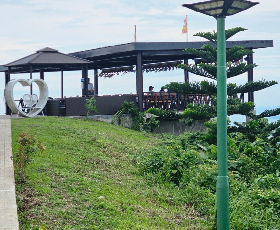 Tanawin Cafe & Glamping