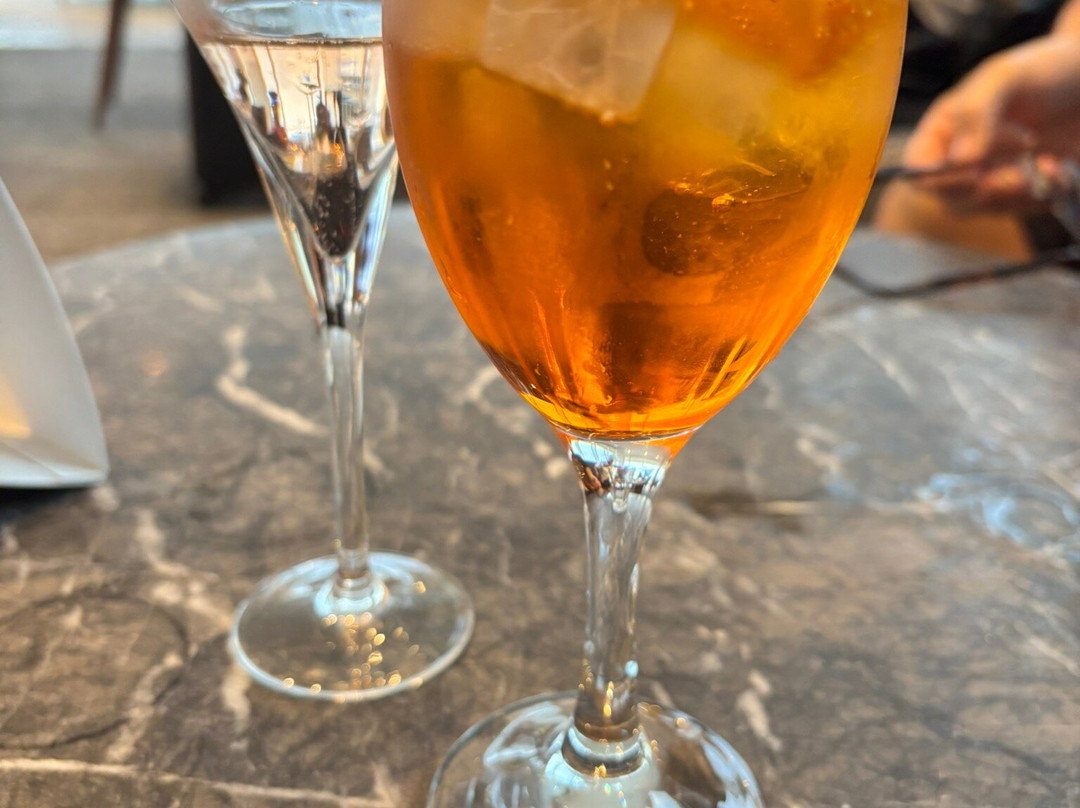 No1 Lounge - Gatwick North-霍利必去景点