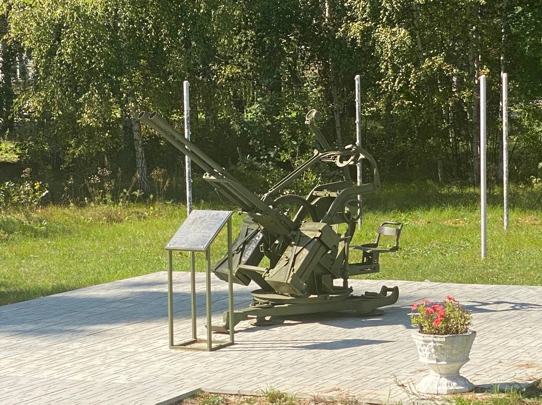 Obelisk odnoselchanam, pogibshim v gody Velikoy Otechestvennoy voyny-Bolshoye Kozino必去景点