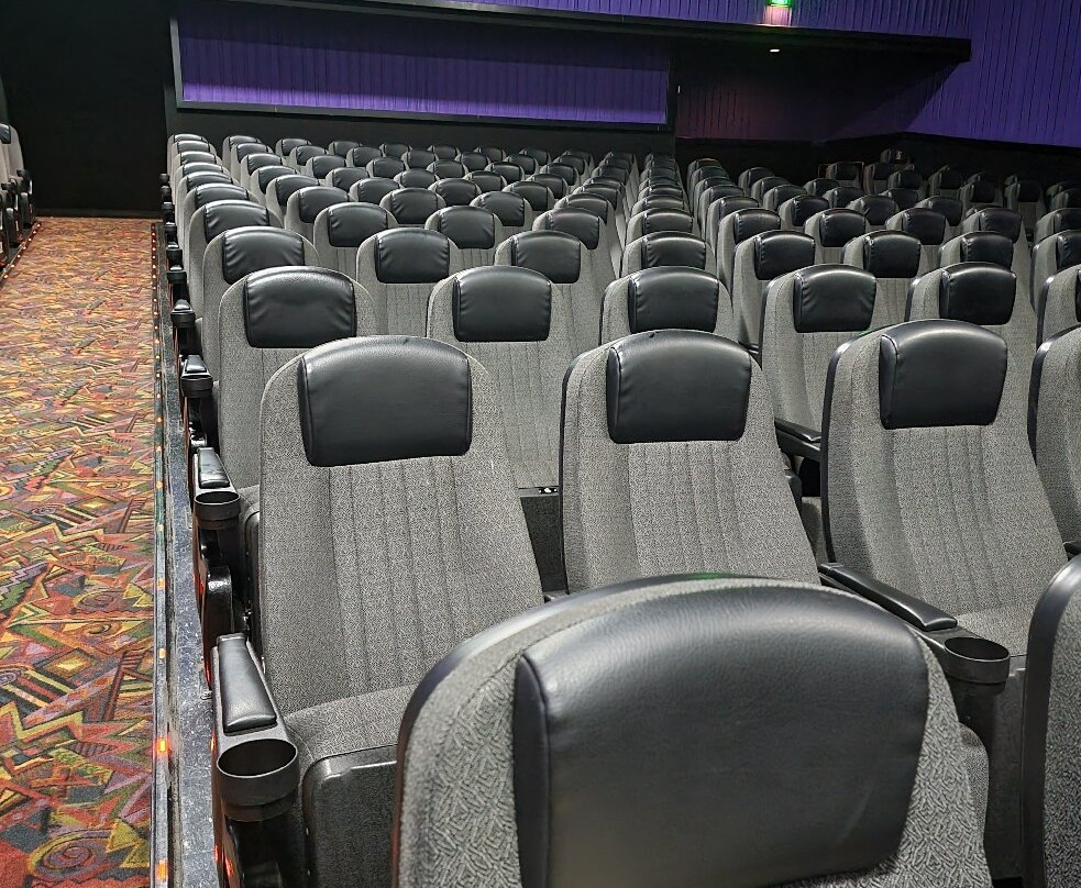 Regal Hollywood - Port Richey-里奇港必去景点