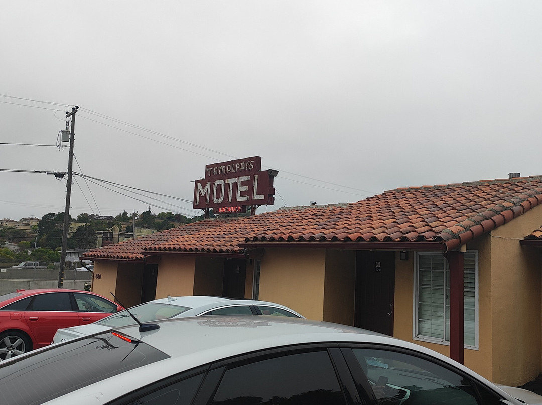 塔马尔派斯汽车旅馆主图