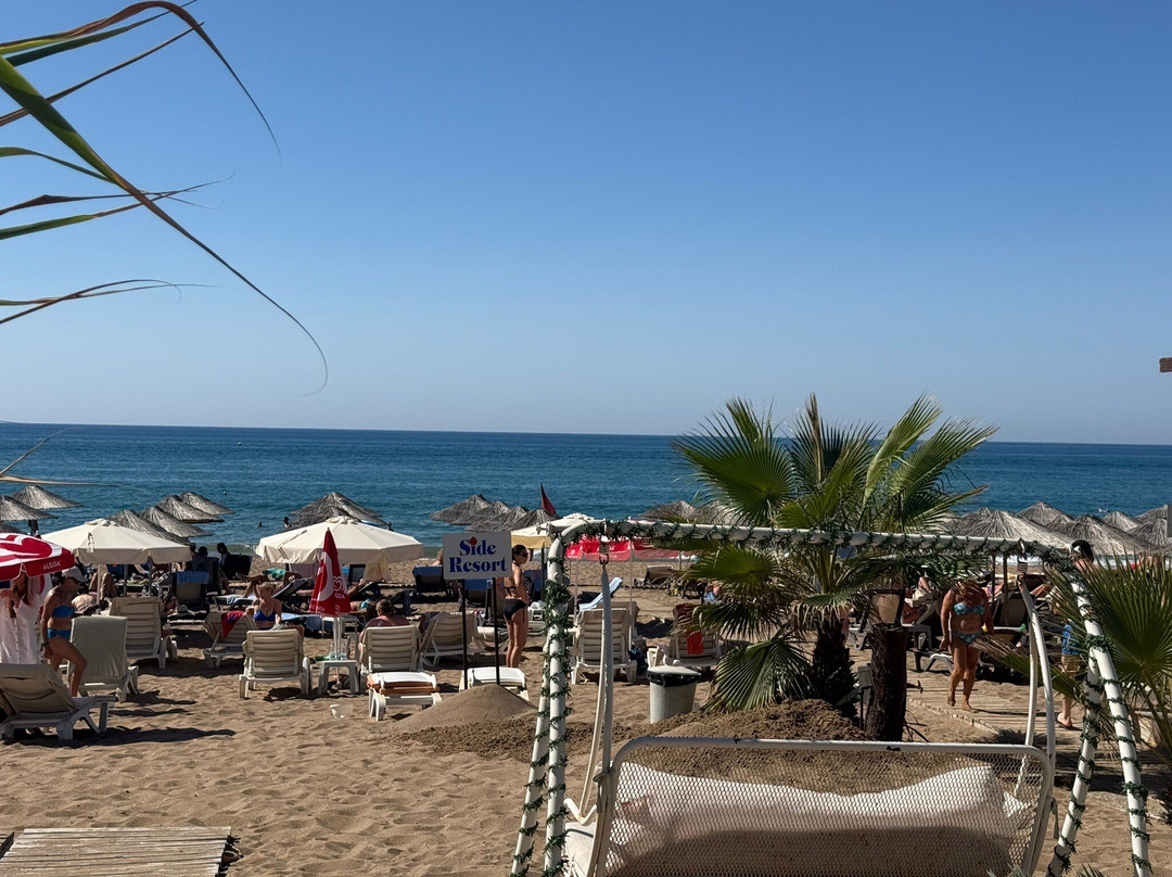 Side Beach