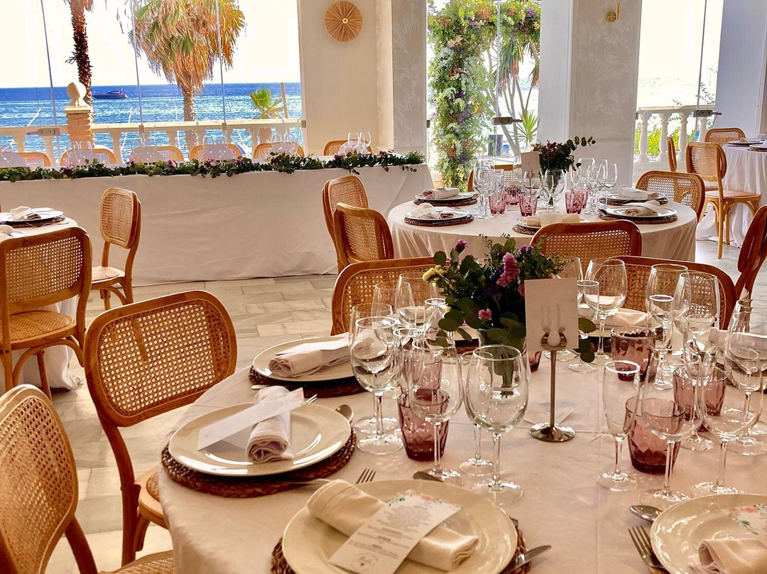 Hotel Santa Rosa主图