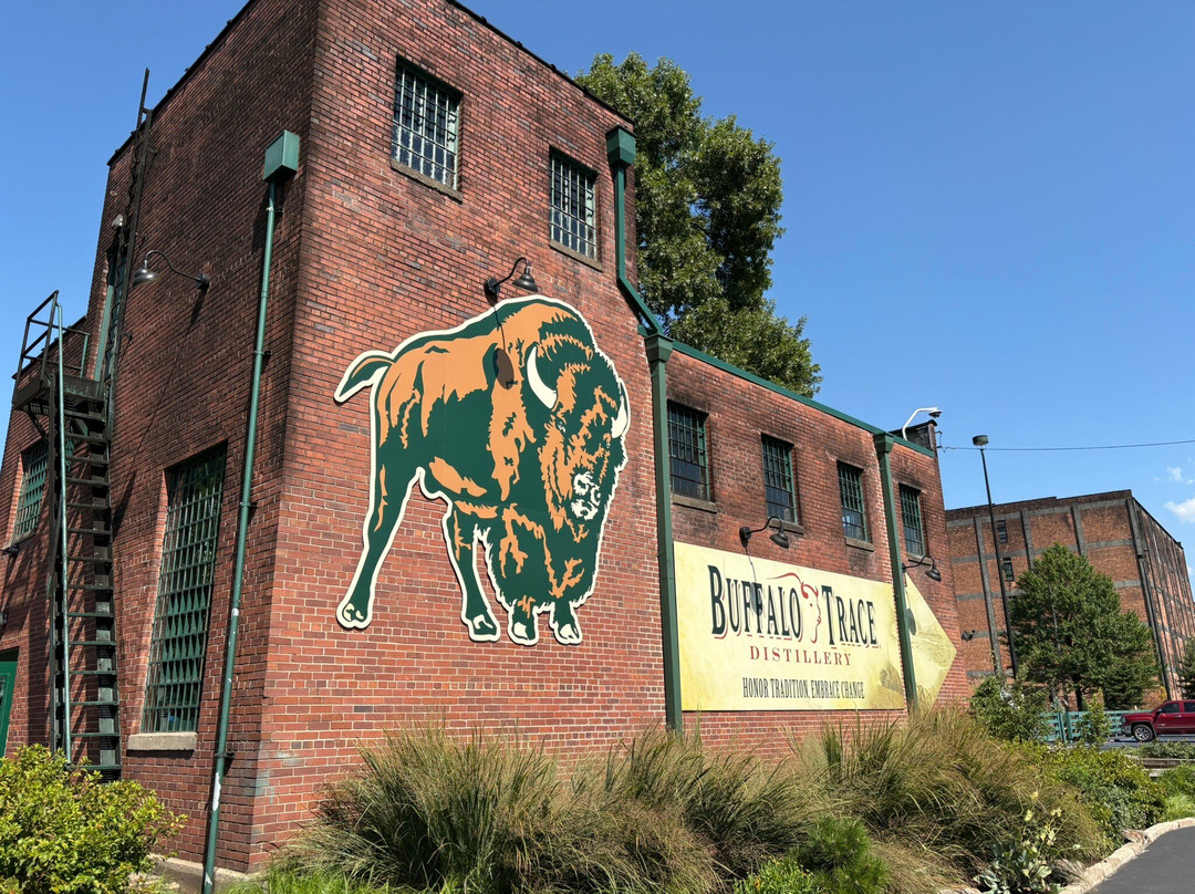 BourbonTown Tours-路易斯维尔必去景点