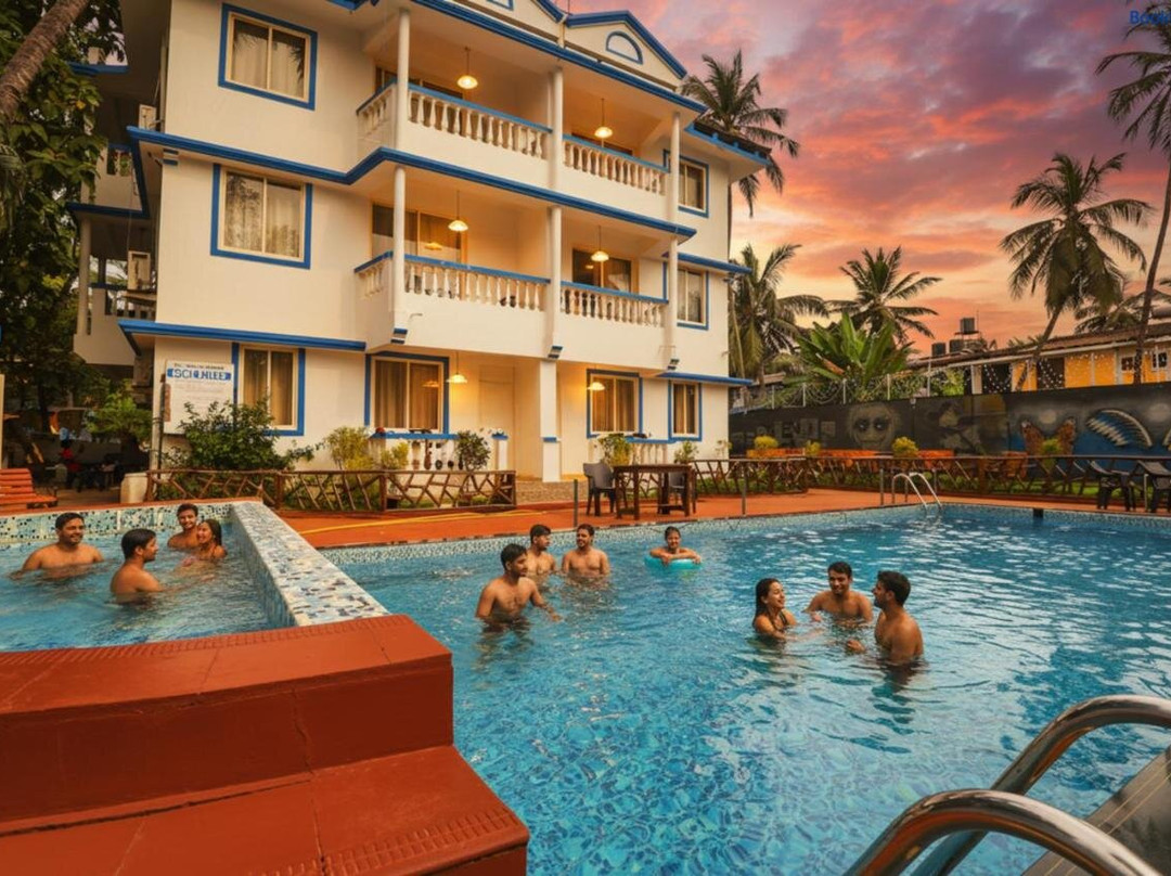 FabHotel Grand Royal Palms