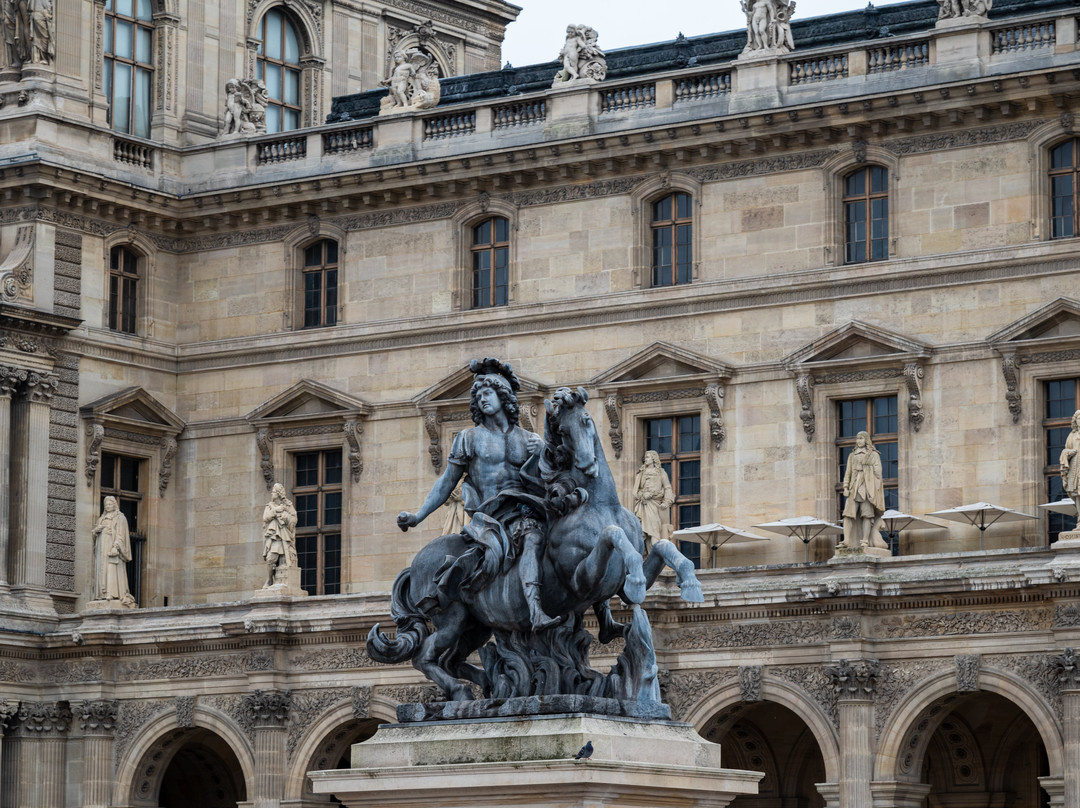 Statue Equestre de Louis XIV-巴黎必去景点