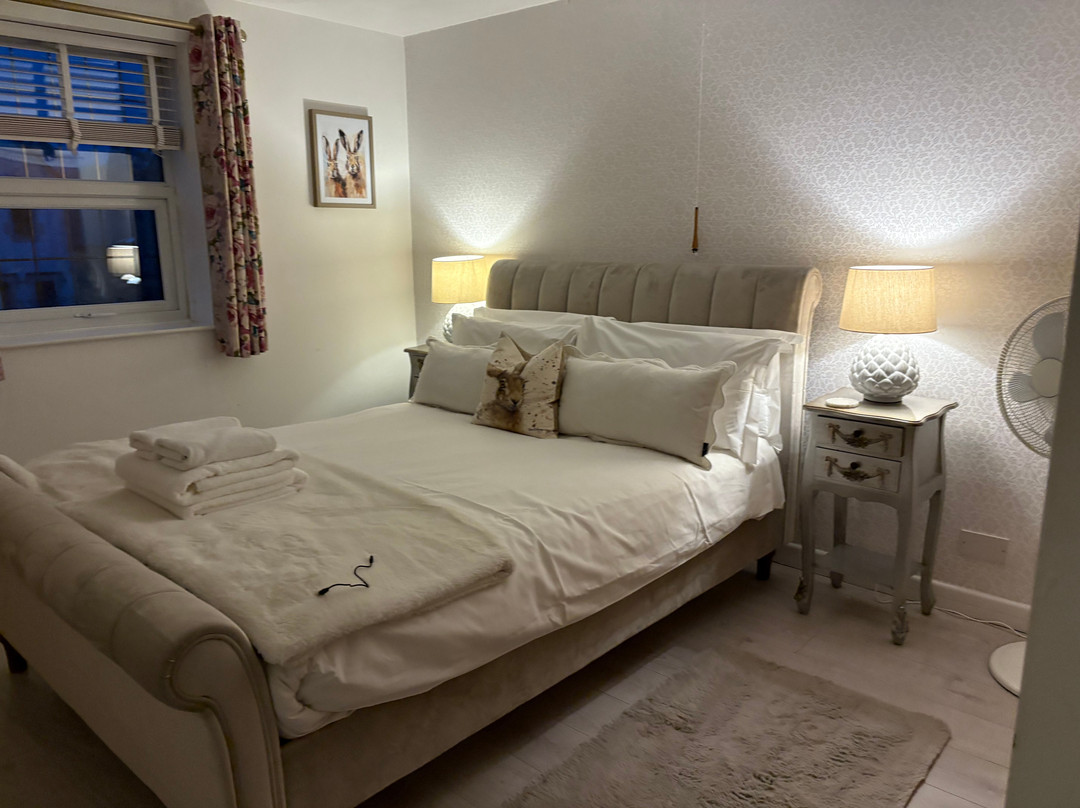 兰斯多恩别墅客房酒店主图