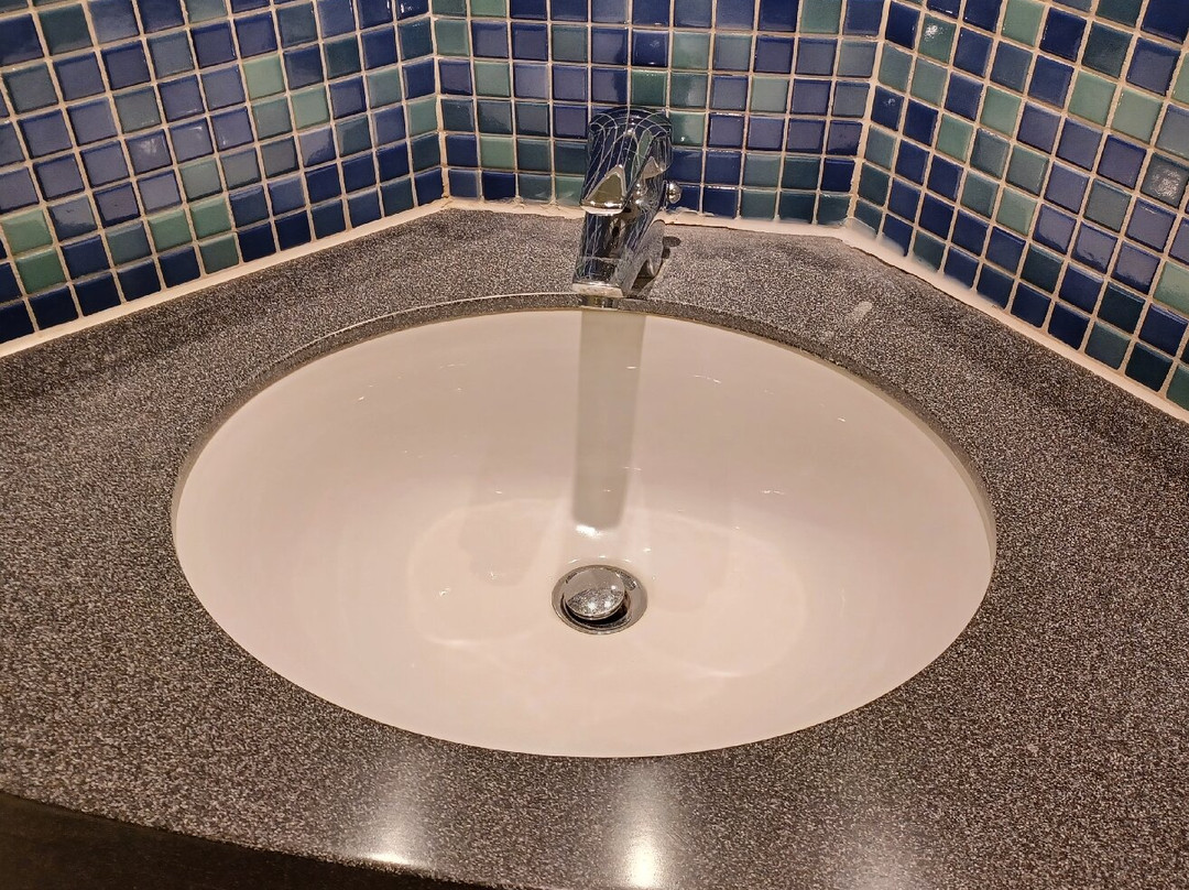 快捷假日赫默尔亨普斯特德酒店主图