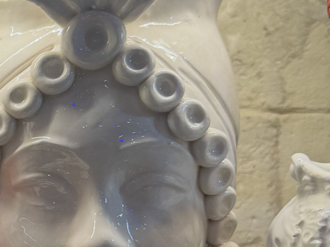 Aretusa Ceramiche  & Souvenir-锡拉库扎必去景点