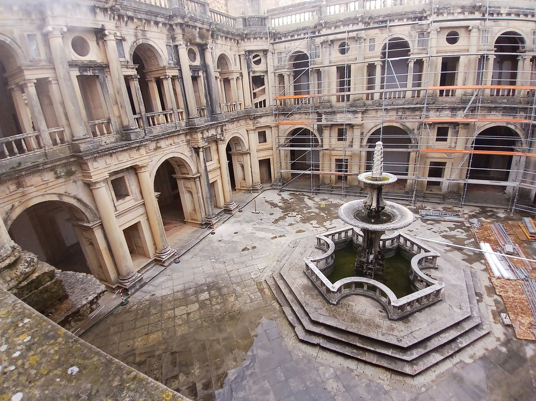 Charola-Tomar必去景点