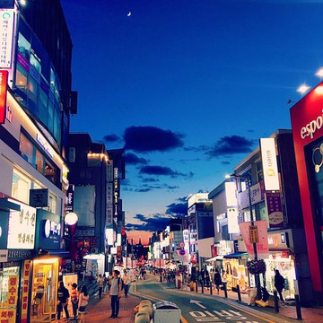 首尔威斯汀朝昕酒店主图