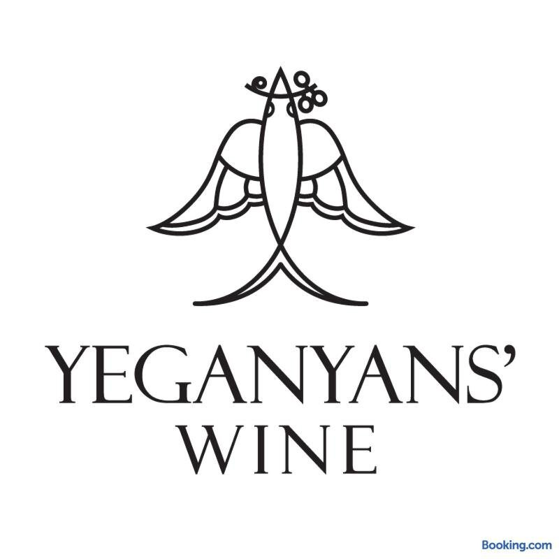 Yeganyans Guest House and Wine Yard