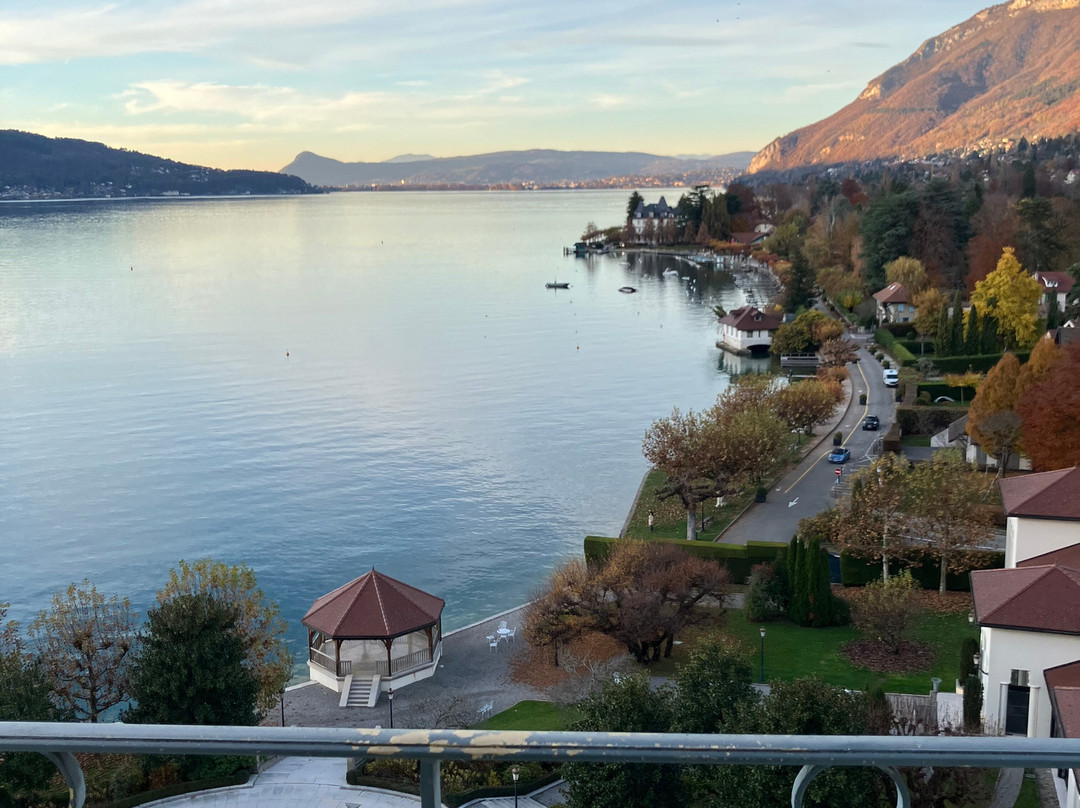 门冬帕拉斯酒店主图