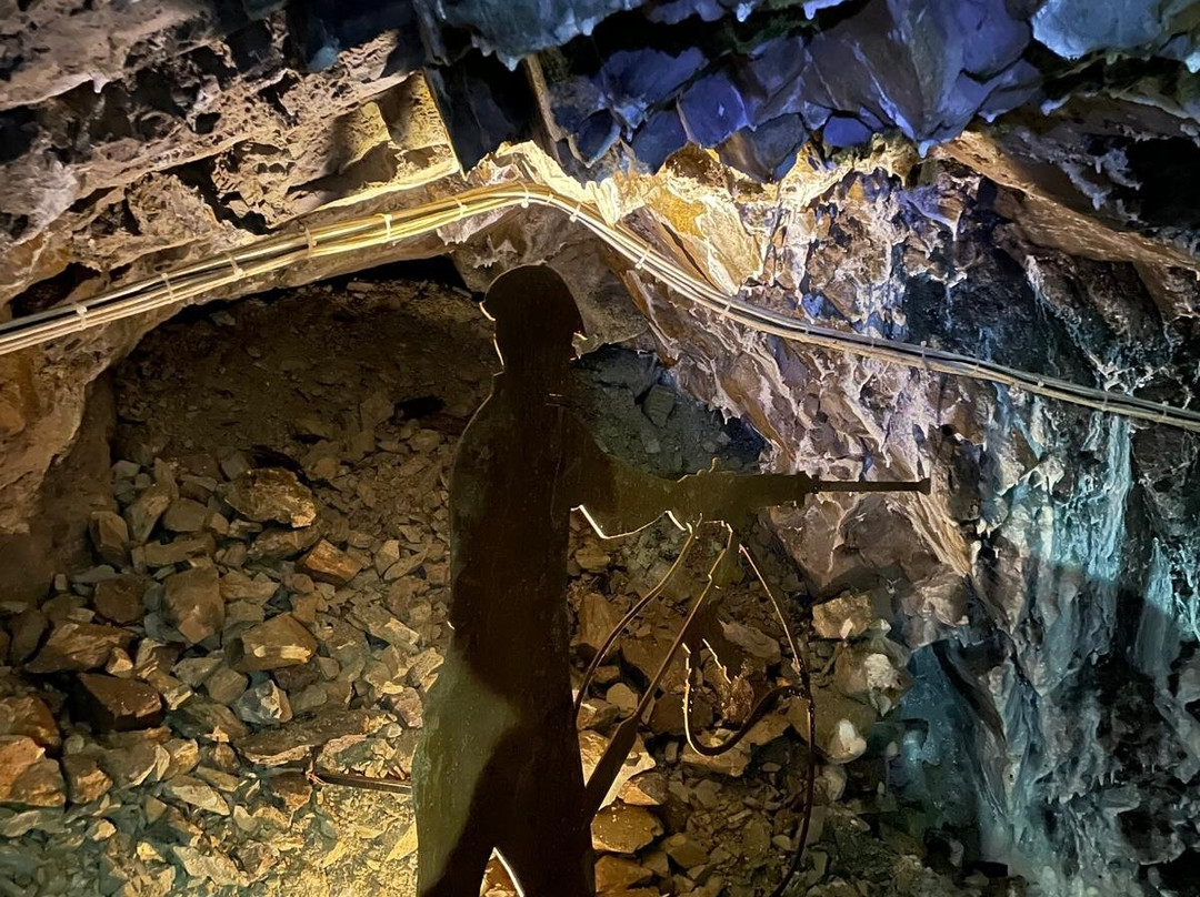 Miniera Ferrominers-Malonno必去景点