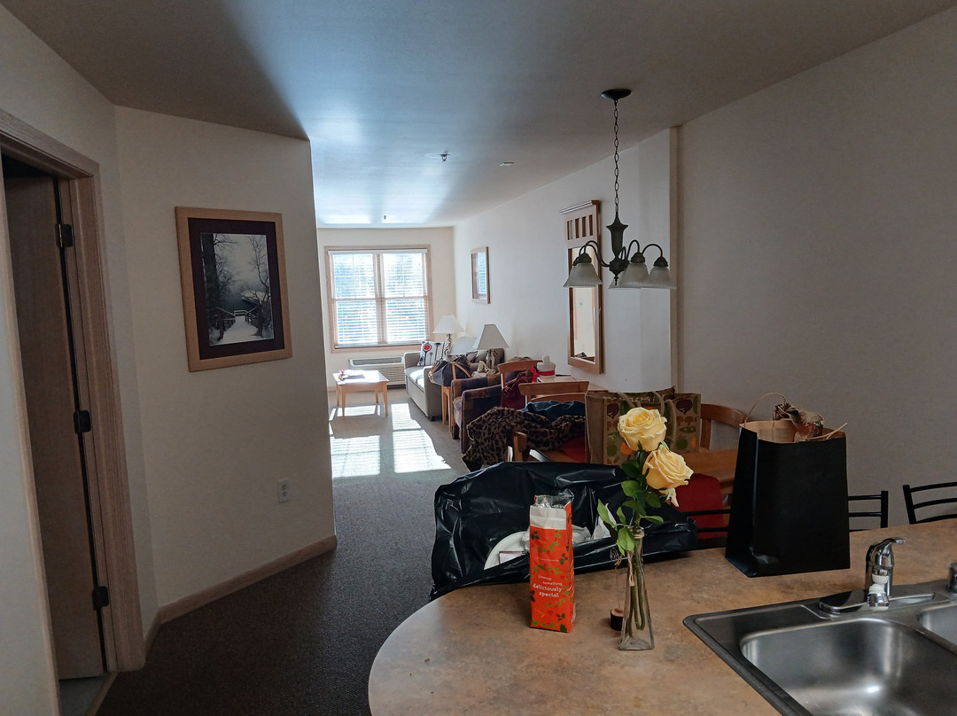 Mill Creek Hotel主图