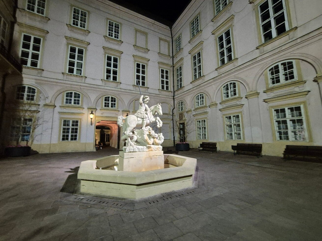 Fountain of St. George and the Dragon-布拉迪斯拉发必去景点