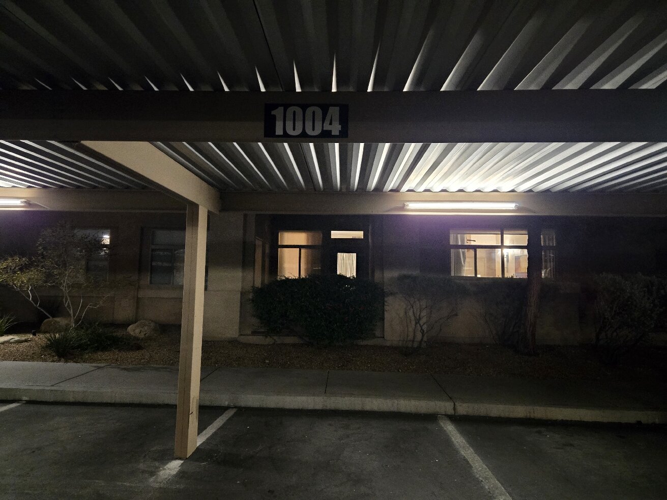 宁静峡谷悬崖酒店-官方