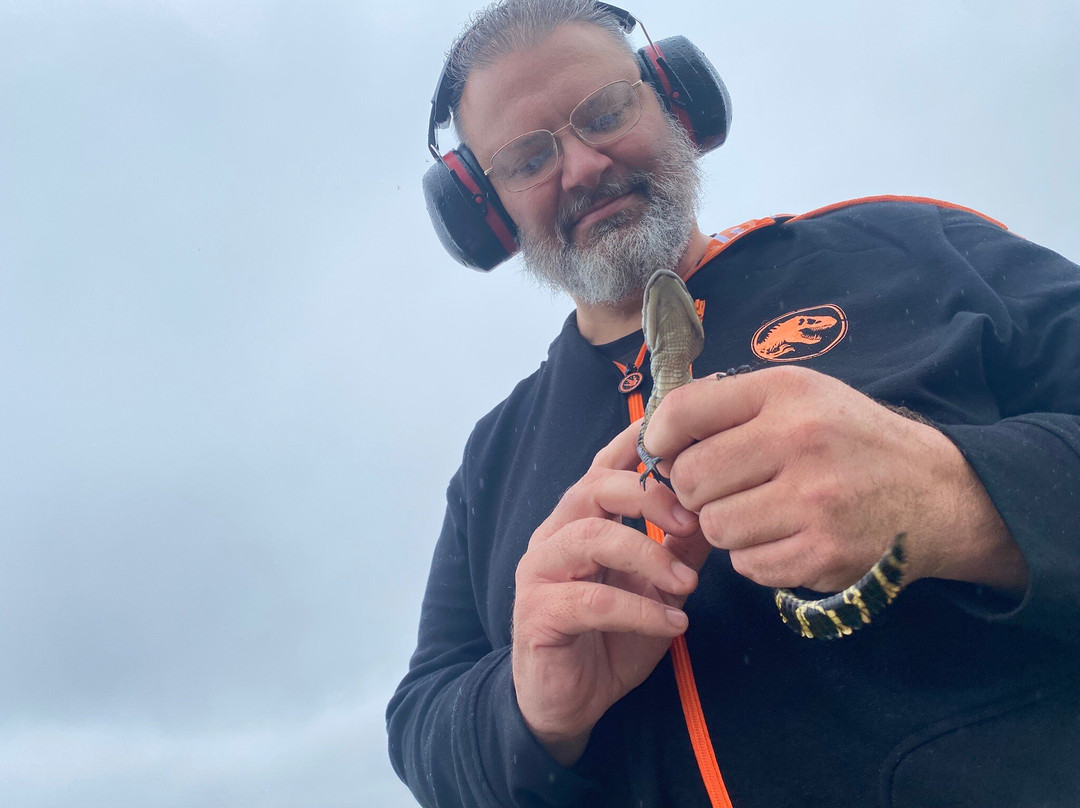 Alligator Cove Airboat Nature Tours-莱克威尔士必去景点