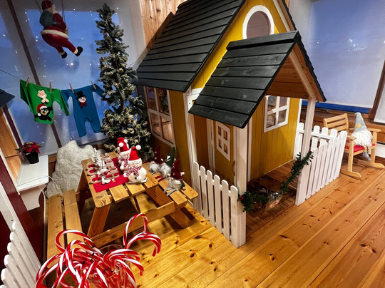 Artico Christmas House-霍宁斯沃格必去景点
