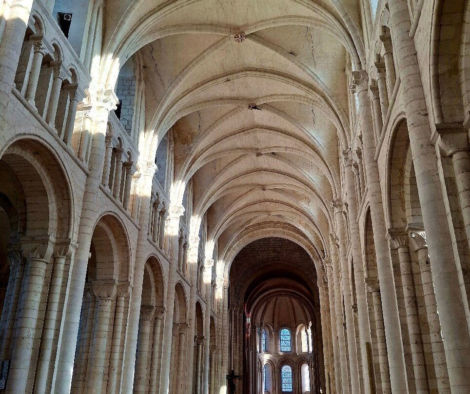 Abbaye Saint Georges de Boscherville-Saint-Martin-de-Boscherville必去景点