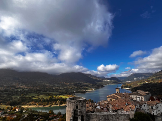 Castello Monumentale-Barrea必去景点