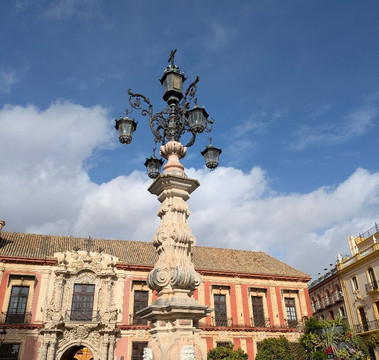 Plaza del Triunfo-塞维利亚必去景点
