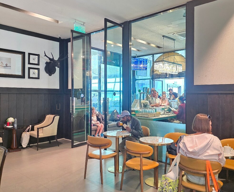 Coral Premium Departure Lounge-迈考必去景点