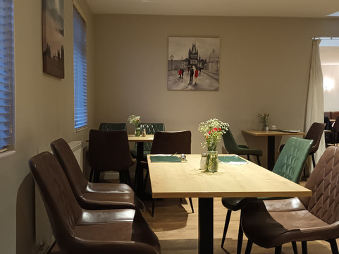 白天鹅旅馆主图