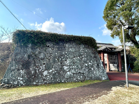 Fukue Castle Ruins-五岛市必去景点