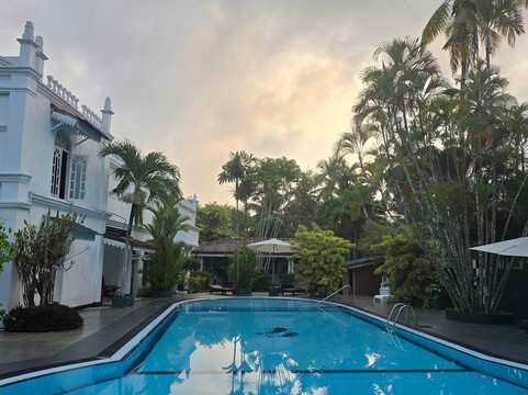 保格别墅酒店主图