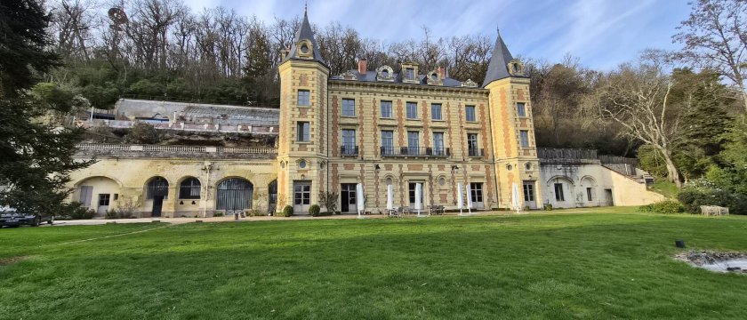 佩里城堡原生酒店-官方