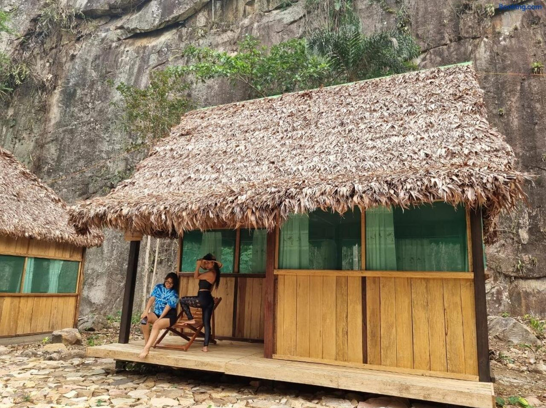 Retama Lodge