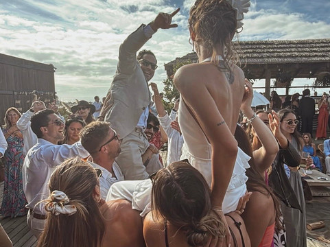 阿莱雅酒店主图