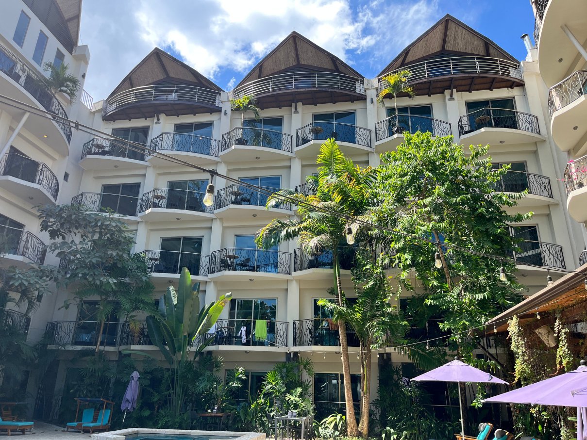 欧神诺精品画廊酒店-泳池