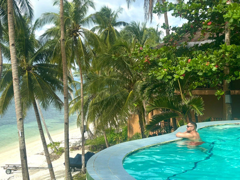 安达白沙滩度假村主图