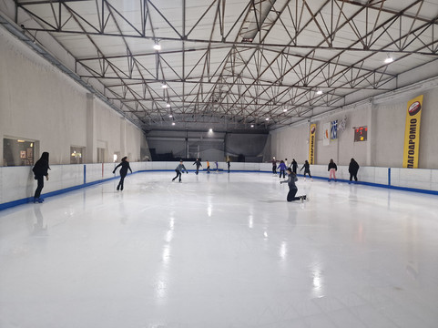 Ice N Skate-Egaleo必去景点