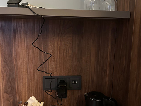 格朗迪中心酒店主图