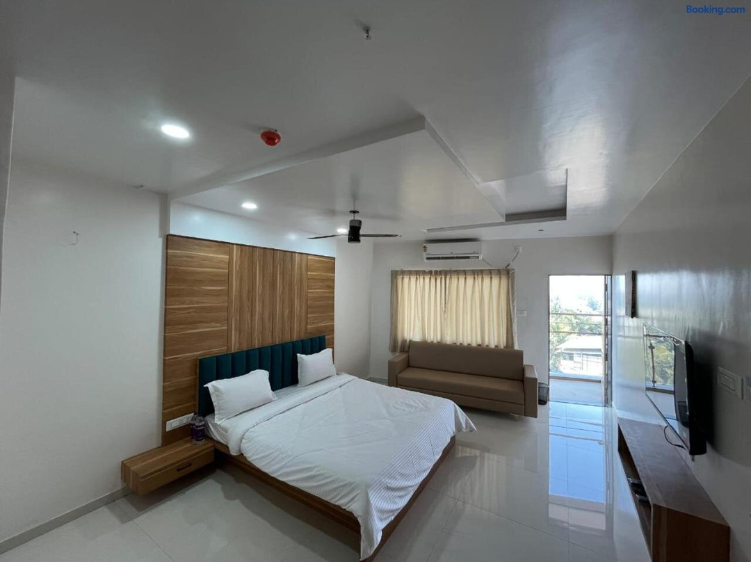 Hotel Lotus Suites
