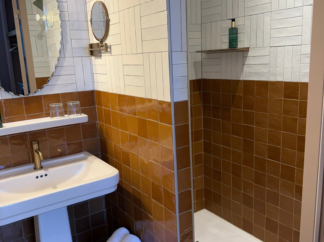 拉卡桑尼旅馆主图