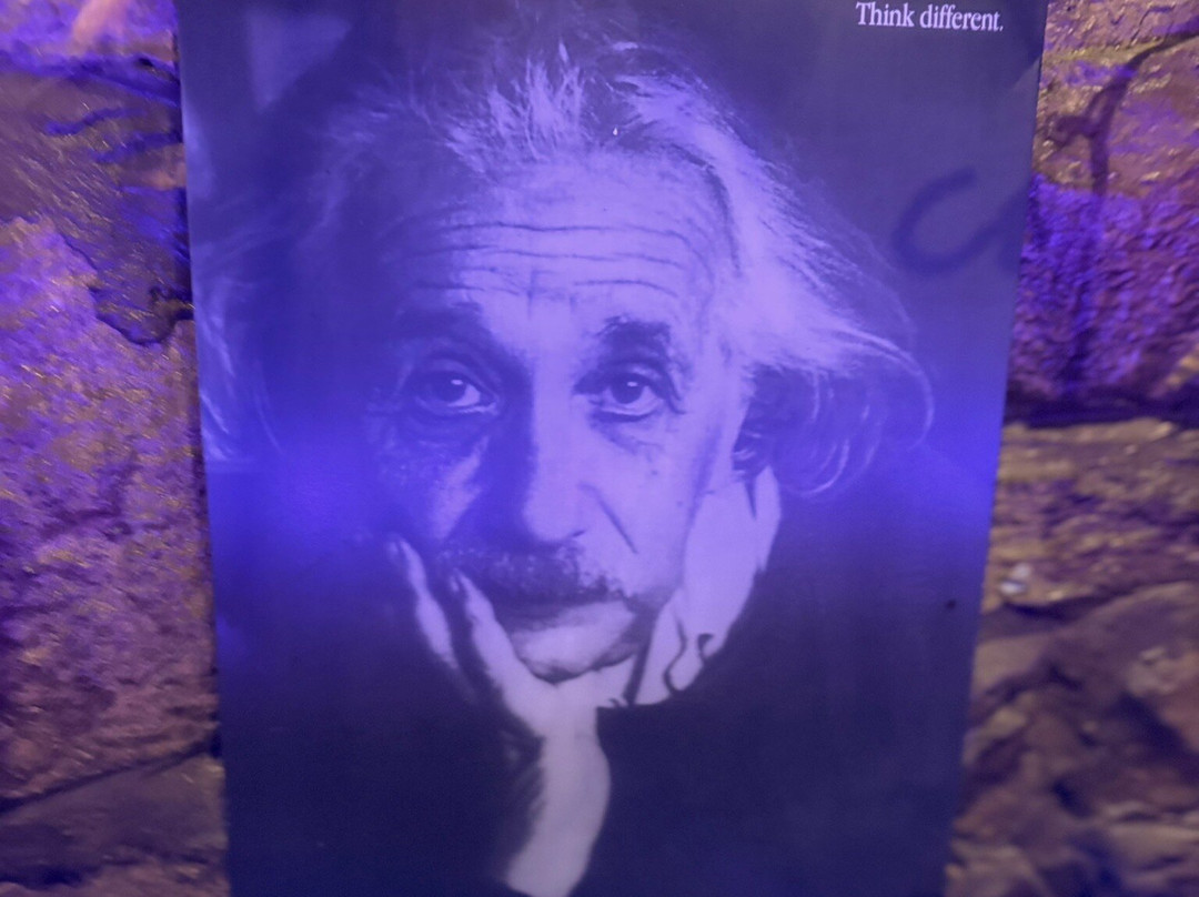 奥奇德酒店主图